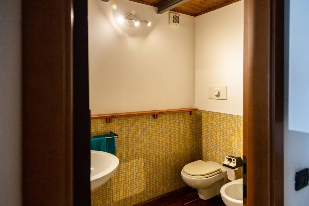 דירות מילאנו 2 Min Da Porta Genova - Elegante Bilocale מראה חיצוני תמונה